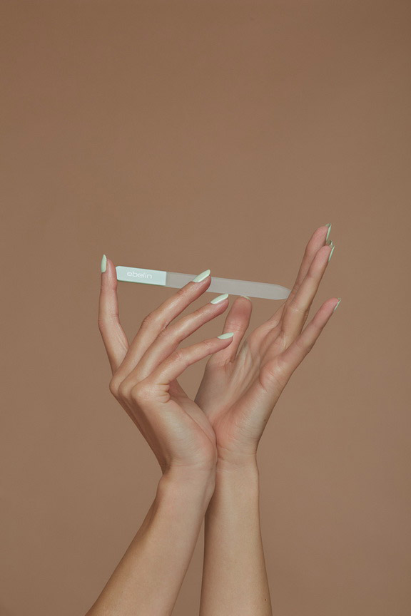 Hands Miriam Korczak